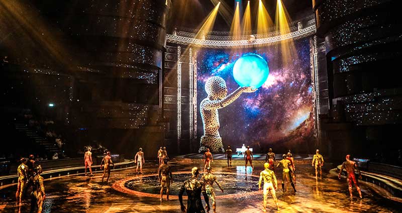 La Perle Show in Dubai